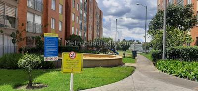Apartamento de 3 alcobas en venta en L, Funza, 97 m² · foto 16 de 18