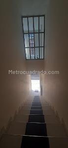 Casa de 5 alcobas en venta en L, Bogotá, 210 m² · foto 8 de 9