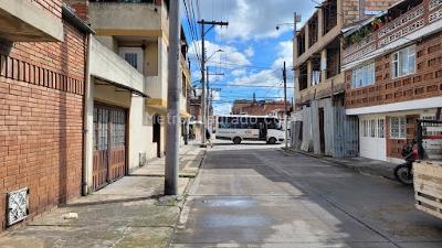 Casa de 5 alcobas en venta en La Chaguya, Funza, 204 m² · foto 6 de 17