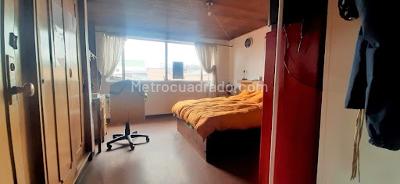 Casa de 3 alcobas en venta en L, Funza, 300 m² · foto 14 de 18