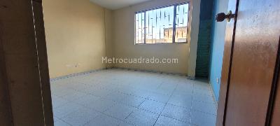 Casa de 5 alcobas en venta en Barrio Porvenir, Funza, 202 m² · foto 12 de 20