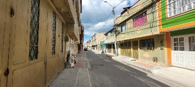 Casa de 5 alcobas en venta en Barrio Porvenir, Funza, 202 m² · foto 2 de 20