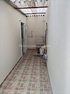 Casa de 3 alcobas en venta en O, Funza, 102 m² · foto 10 de 20