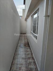 Casa de 3 alcobas en venta en O, Funza, 102 m² · foto 11 de 20