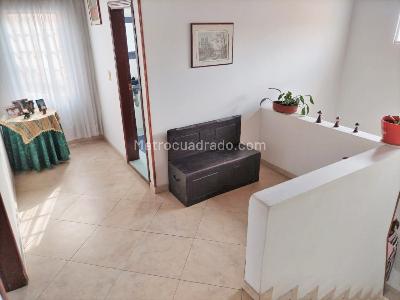 Casa de 4 alcobas en venta en O, Funza, 200 m² · foto 15 de 20