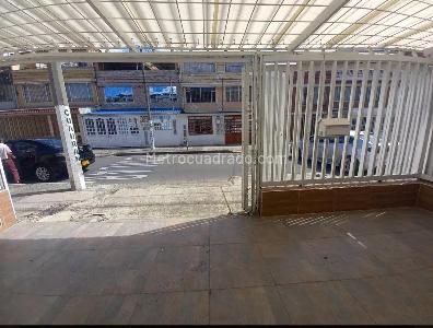 Casa en venta en Ciudad Montes, Bogotá · foto 2 de 20
