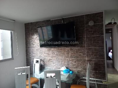 Apartamento en venta en O, Mosquera · foto 2 de 11