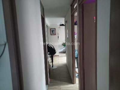 Apartamento en venta en O, Mosquera · foto 3 de 11