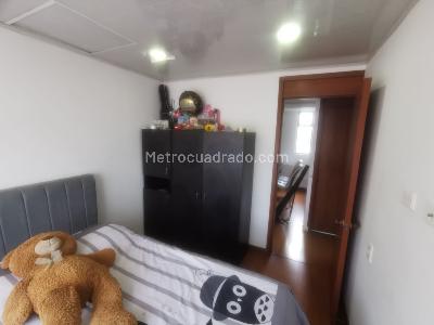 Apartamento de 3 alcobas en venta en O, Funza, 78 m² · foto 13 de 17