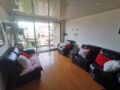 Apartamento de 3 alcobas en venta en O, Funza, 78 m² · foto 3 de 17