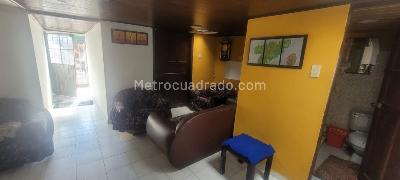 Casa de 3 alcobas en venta en L, Funza, 120 m² · foto 3 de 10