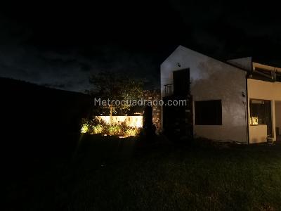 Casa de 5 alcobas en venta en Quintas De Serrezuela, Mosquera, 450 m² · foto 13 de 19