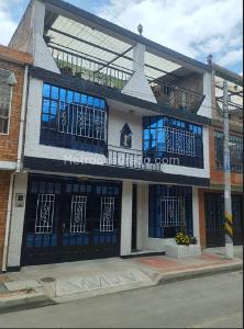 Casa de 3 alcobas en venta en Villa Paola, Funza, 230 m² · foto 9 de 11