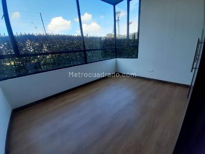 Apartamento de 3 alcobas en venta en L, Funza, 77 m² · foto 13 de 17