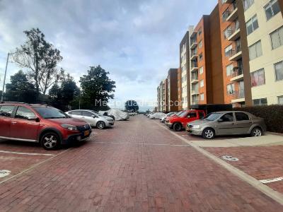 Apartamento de 3 alcobas en venta en L, Funza, 59 m² · foto 12 de 12