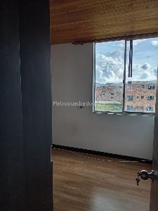 Apartamento de 4 alcobas en venta en C R, Funza, 92 m² · foto 9 de 19