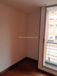 Apartamento en venta en C R Toledo, Mosquera · foto 4 de 11