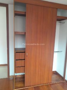 Apartamento en venta en C R Toledo, Mosquera · foto 10 de 11