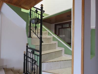 Casa de 3 alcobas en venta en Villa Paola, Funza, 250 m² · foto 12 de 16