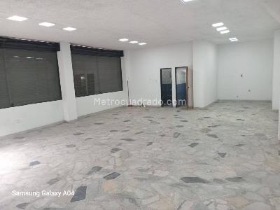 Casa de 1 alcoba en venta en O, Funza, 300 m² · foto 2 de 20