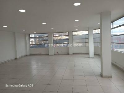 Casa de 1 alcoba en venta en O, Funza, 300 m² · foto 8 de 20