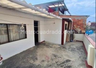Casa en venta en San Cristobal Norte, Bogotá · foto 8 de 16