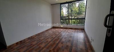 Apartamento en venta en L, Mosquera · foto 5 de 18