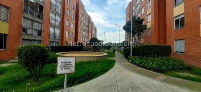 Apartamento de 3 alcobas en venta en L, Funza, 97 m² · foto 18 de 19