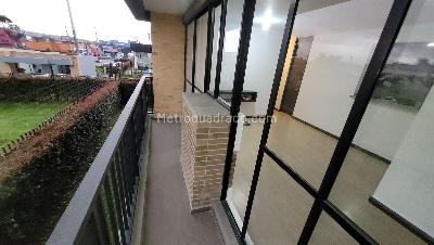 Apartamento de 3 alcobas en venta en Naranjos Del Eden, Funza, 77 m² · foto 10 de 18