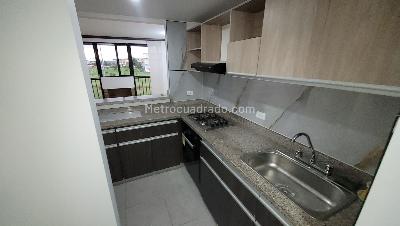 Apartamento de 3 alcobas en venta en Naranjos Del Eden, Funza, 77 m² · foto 14 de 18