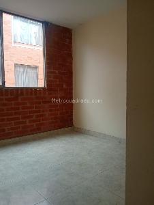 Casa de 3 alcobas en venta en Campiñas De Funza, Funza, 80 m² · foto 2 de 17