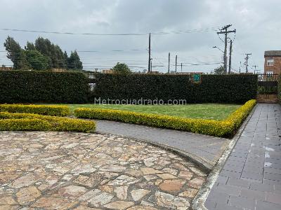 Casa en venta en Diamante Oriental, Mosquera · foto 8 de 20