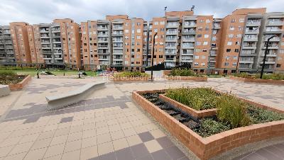 Apartamento de 3 alcobas en venta en Cr Puerta Del Sol, Mosquera, 72 m² · foto 2 de 19
