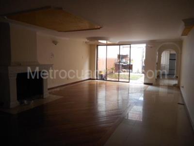 Casa en venta en El Batán, Bogotá · foto 2 de 20