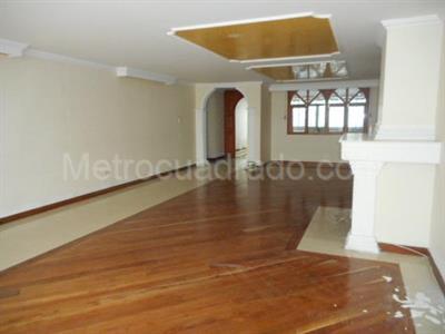 Casa en venta en El Batán, Bogotá · foto 3 de 20
