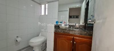Casa de 4 alcobas en venta en Alhambra, Bogotá, 227 m² · foto 13 de 16