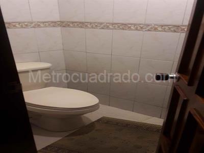 Casa de 5 alcobas en venta en La Guaca, Bogotá, 424 m² · foto 9 de 15