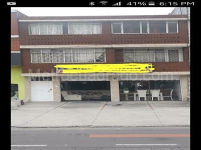 Casa de 5 alcobas en venta en La Guaca, Bogotá, 424 m² · foto 2 de 15