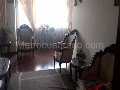 Casa de 5 alcobas en venta en La Guaca, Bogotá, 424 m² · foto 3 de 15