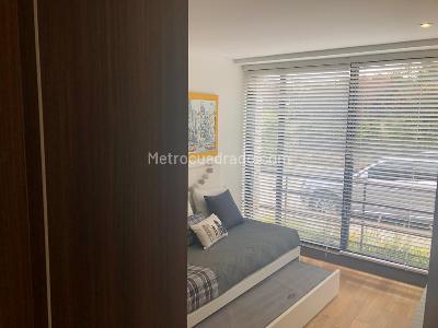 Apartamento de 3 alcobas en venta en Cerros De Provenza, Bogotá, 194 m² · foto 11 de 20
