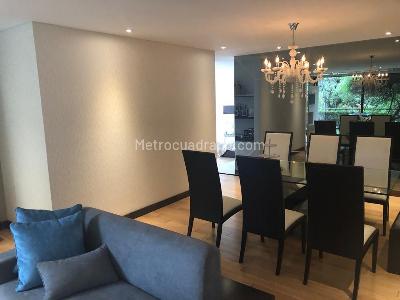 Apartamento de 3 alcobas en venta en Cerros De Provenza, Bogotá, 194 m² · foto 6 de 20