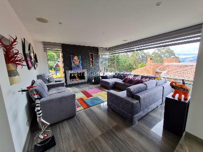 Casa de 3 alcobas en venta en Montichello, Bogotá, 340 m² · foto 2 de 20