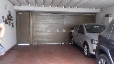 Casa de 4 alcobas en venta en Cedritos, Bogotá, 150 m² · foto 8 de 8