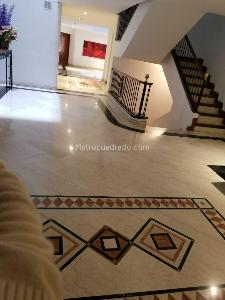 Apartamento de 3 alcobas en venta en Rosales Refugio, Bogotá, 200 m² · foto 6 de 17