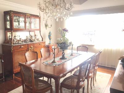 Apartamento de 3 alcobas en venta en Rosales Refugio, Bogotá, 200 m² · foto 10 de 17