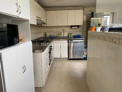 Apartamento de 3 alcobas en venta en Santa Paula Central, Bogotá, 169 m² · foto 18 de 20