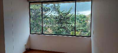 Apartamento de 3 alcobas en venta en Santa Paula Central, Bogotá, 169 m² · foto 13 de 20