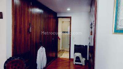 Apartamento en venta en Chico Alto, Bogotá · foto 8 de 11