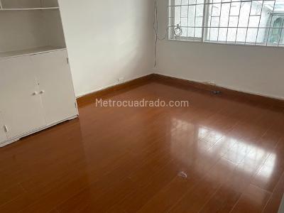 Casa de 4 alcobas en venta en Santa Ana Occidental, Bogotá, 217 m² · foto 6 de 20