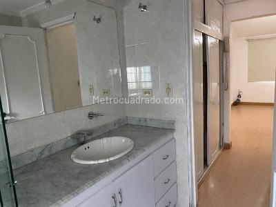 Casa de 4 alcobas en venta en Santa Ana Occidental, Bogotá, 217 m² · foto 20 de 20